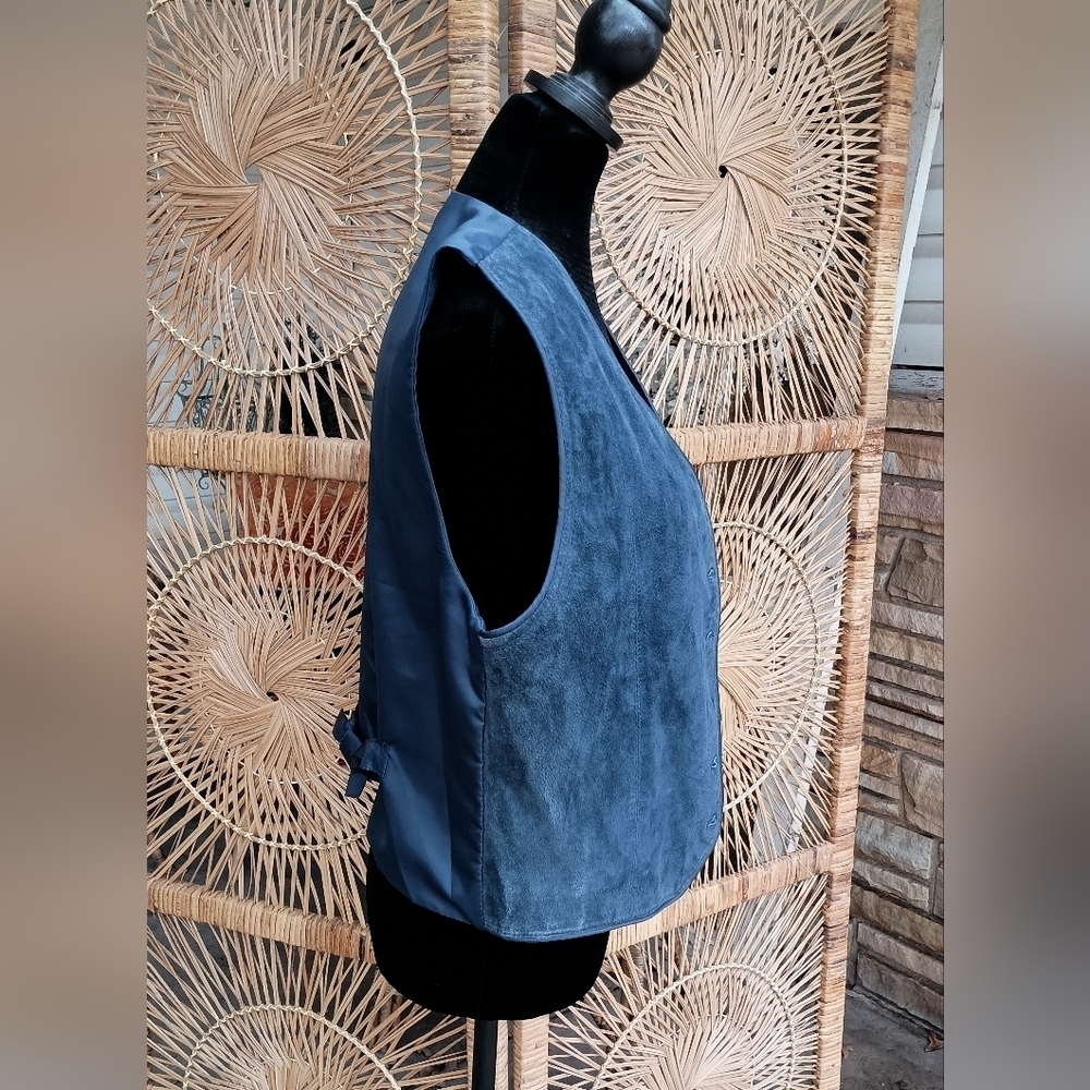 Vintage 90s Marsh Landing Blue Suede Leather Button-Up Vest_Med - Picture 4 of 6
